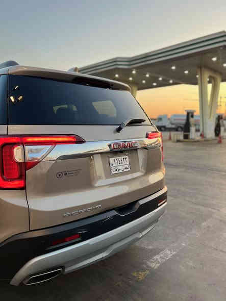 سلام عليكم 

للبيع  GMC ACAGIA 2023 SLT V6  🔥

مواصفات 
شاشه داتشو 
شاشه دجتل 
كشنات كهرباء 
كشنات تدفه تبريد
كشنات خزن ميموري 
كشنات خلفيه منفصل 
كشنات خلفيه تدفه 
دبل فتحة 
5 كامرات 360 
رادار امامي 
رادار خلفي 
رادارات جانبي 
هزاز كشن 
كير بيانو 
اشاير بل مري 
صندوق كهرباء + حساس رجل 
كامره اماميه 
اربع اباوب بصمه
تشغيل عن بعد 
كشافات 
وبعد بيه هواي مواصفات 

لون السياره شمباني على ذهبي لون جديد وقليل منه بل سوك 

ضرر السياره كما موضح في الصور
ايرباك فقط برده تبريد + ماء مال شركة 

ماشيه:38mi

مكان : بغداد الامين الثانيه شارع النواب 

الهاتف : *********** بي واتساب 

السعر :246  $ وبيه مجال حك الجيه وشكراا
