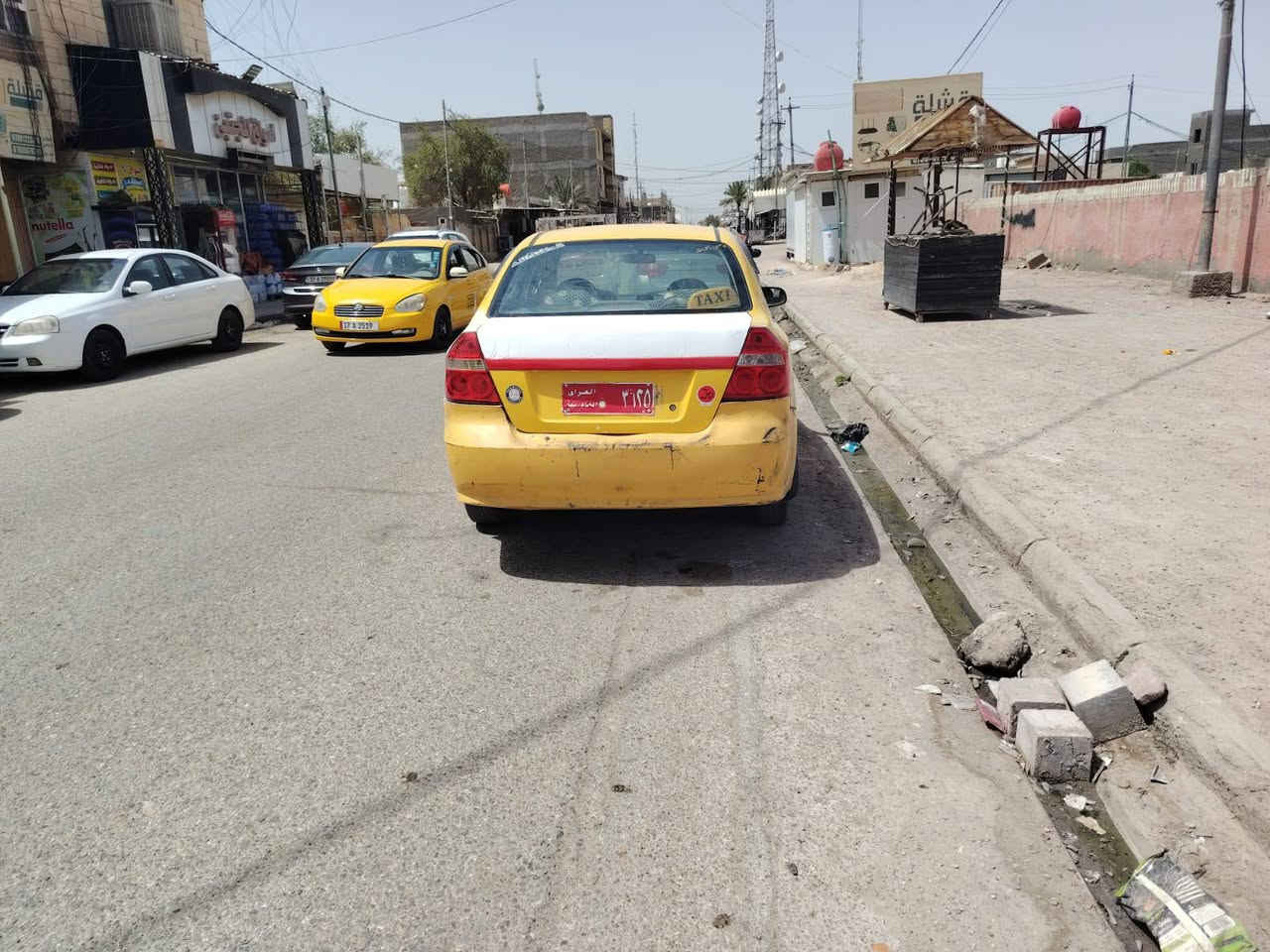 السلام عليكم افيو مديل 7 مكينه وكير كفاله مكانها ديوانيه مهناويه السعر 14 وبيها مجال  ستفسار اكثر علا الرقم ***********
