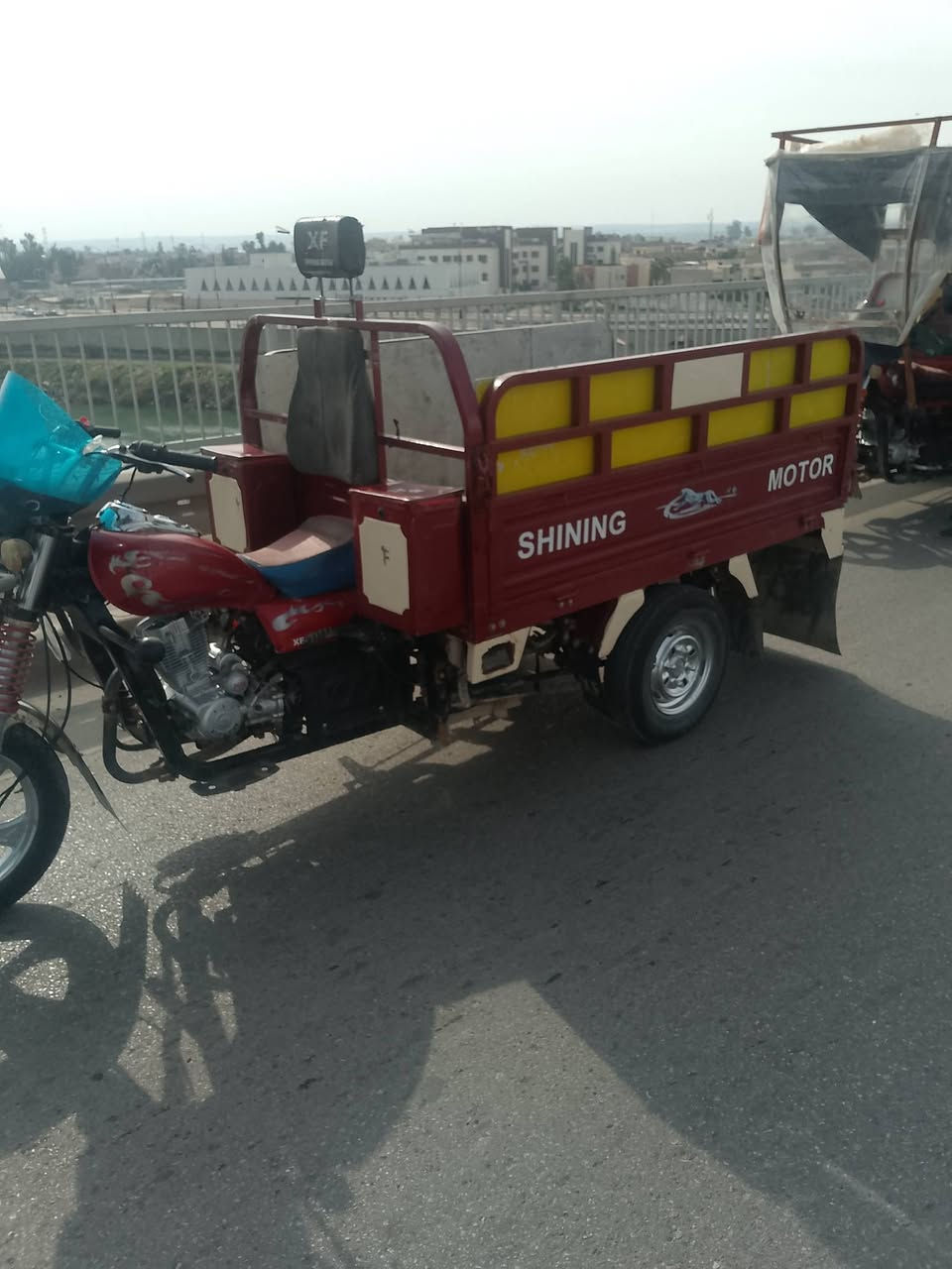 السلام عليكم ستوتا للبيع الموديل 23 منفيس  بيه الستوتا كله شرط نضافا فول العنوان موصل الايسر رقم الهاتف ***********اسيا***********
