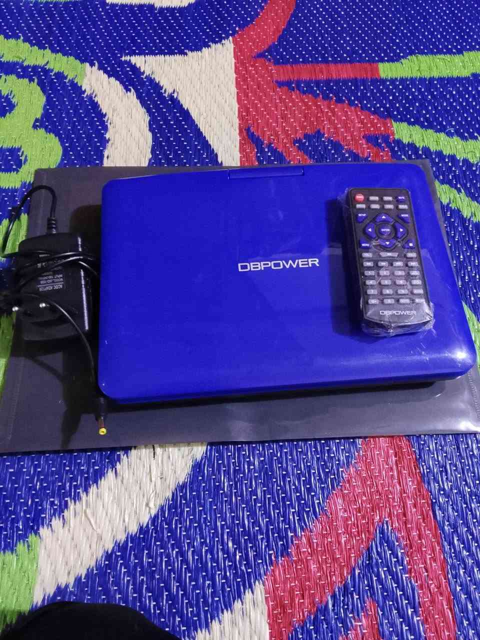 السلام عليكم اغراض جديده استعمال قليل جدا نظيفه وع الفحص مكنسه كهربائيه باله امزون سعرها 15 الف جهاز دي فدي باله امزون نظيف جدا يشتغل شخن وكهرباء السعر 20 الف راوتر يشتغل ع الكيبل الضوئي مباشر مع يوبي اس شفال محتاج بس بطاريه السعر 10الف بغداد مجينة الصدر حي طارق هاتف *********** موجود واتساب
