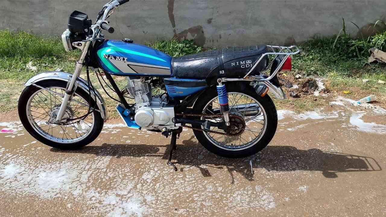 نامه موديل 23اوراق سكنر
عوزها ترتيبات كلش بصيطه سعرها 475
مكانها واسط الأحرار ***********
