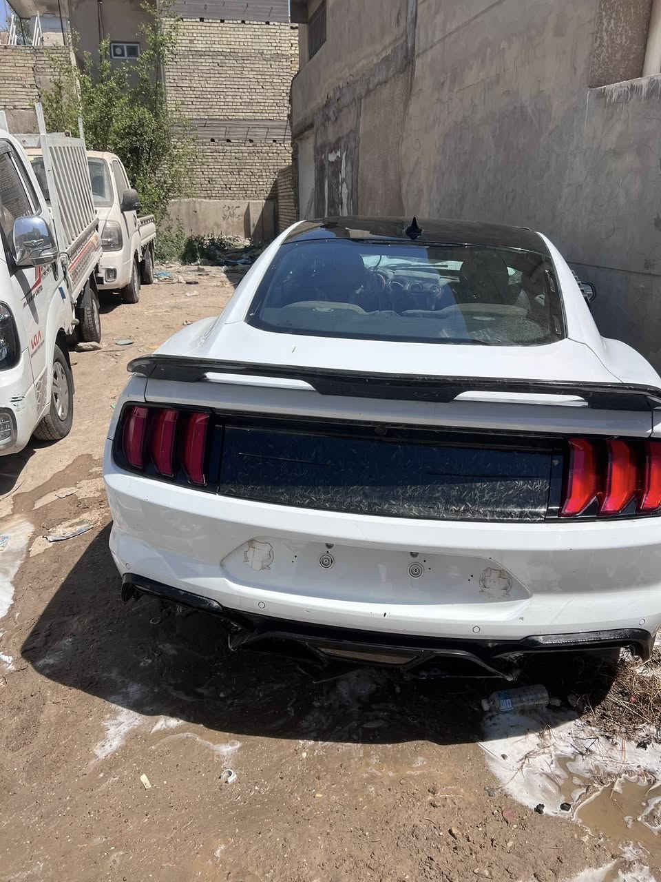 مـوستنك موديل 2022 للبيع  بلاك ادشن
سـعر : 67 ورقة بيها مجال 
على حادثها أبيع واقع حال 
أيـكو بوست سعة المحرك 2.3L تون تيربو 
رقم شـمالي الجديد إنكليزي ( أربيل ) 
مـعروفة مواضفات الـ إيـكو بوست . 
حادث امريكا  باب السايق وجاملغ امامي 
العـنوان : زيـونة 
 
رقم الهاتف : ***********
