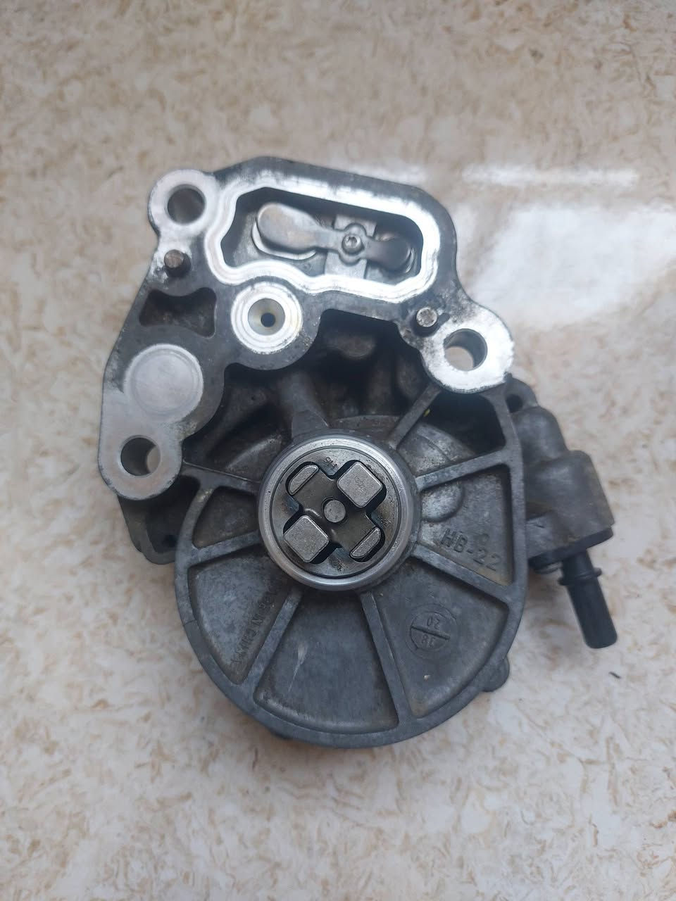 تاروسه بريك ايكونكس 2021 
تفصيخ السعر 125  وبيهه مجال
تواصل واتساب  ***********
