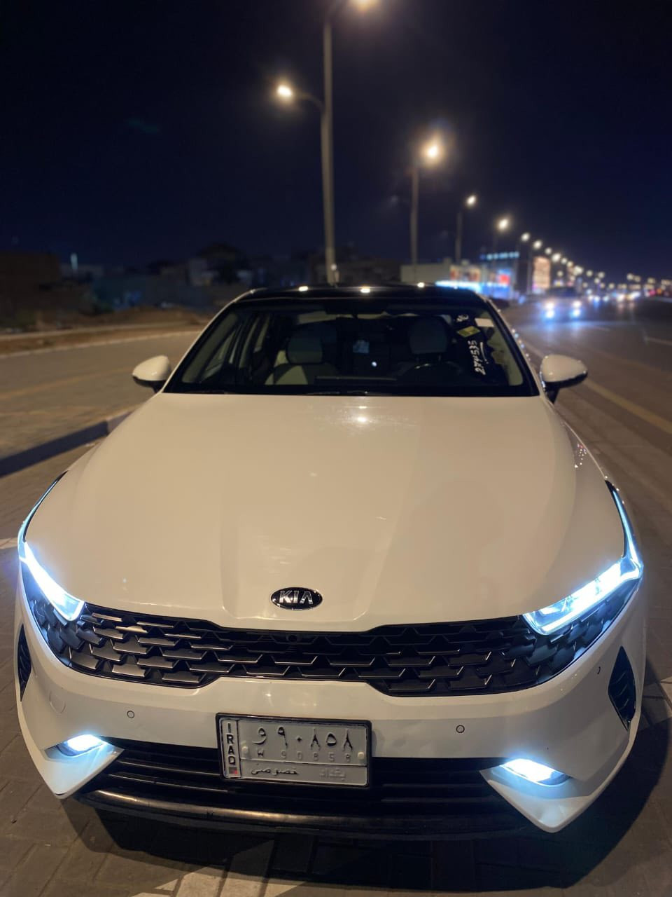 السلام عليكم كي فايف 2021 خليجي
السياره فول مواصفات بانوراما
حساسات اماميه خلفيه
شاشه وبصمه
رادر وكشنات كهربات
كشنات جلد وبعد هواي مواصفات بيها
ماشية 80 الف فقط
السياره مال اقساط استقطاع مباشر وتنتهي بسنة 2027
عندي بيها وكاله عامه 
السياره بيها بارد وصبغ شبر بالبنيد 
وبارد شي بسيط بالجاملغ الامامي ومايبين ابد
السياره جاهزه من كير محرك تخم تاير جديد حداديه جديده تبريد ممتاز
جاهزه للاخير ربع ماتصرف عليها
السعر 185 وبيها مجال بسيط
مكانها بصره 
***********
