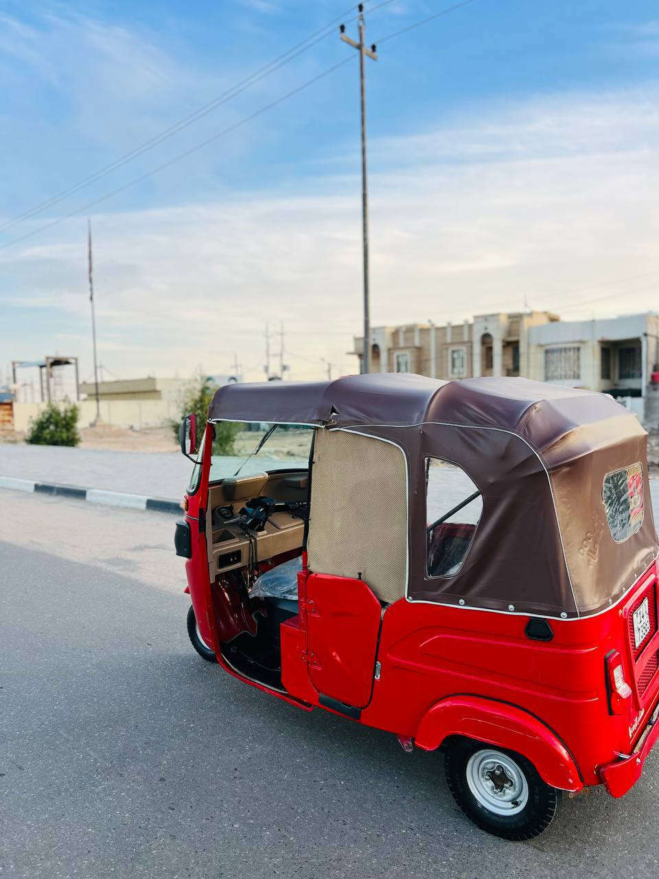 تكتك باجاج للبيع موديل 21 رقم وسنويه مكقوله مـن ضربه بيهة بـس صبغ محرك مفتوح تكتك جاهزه السعر 6 ونص مكاني البصره القبله  ***********
