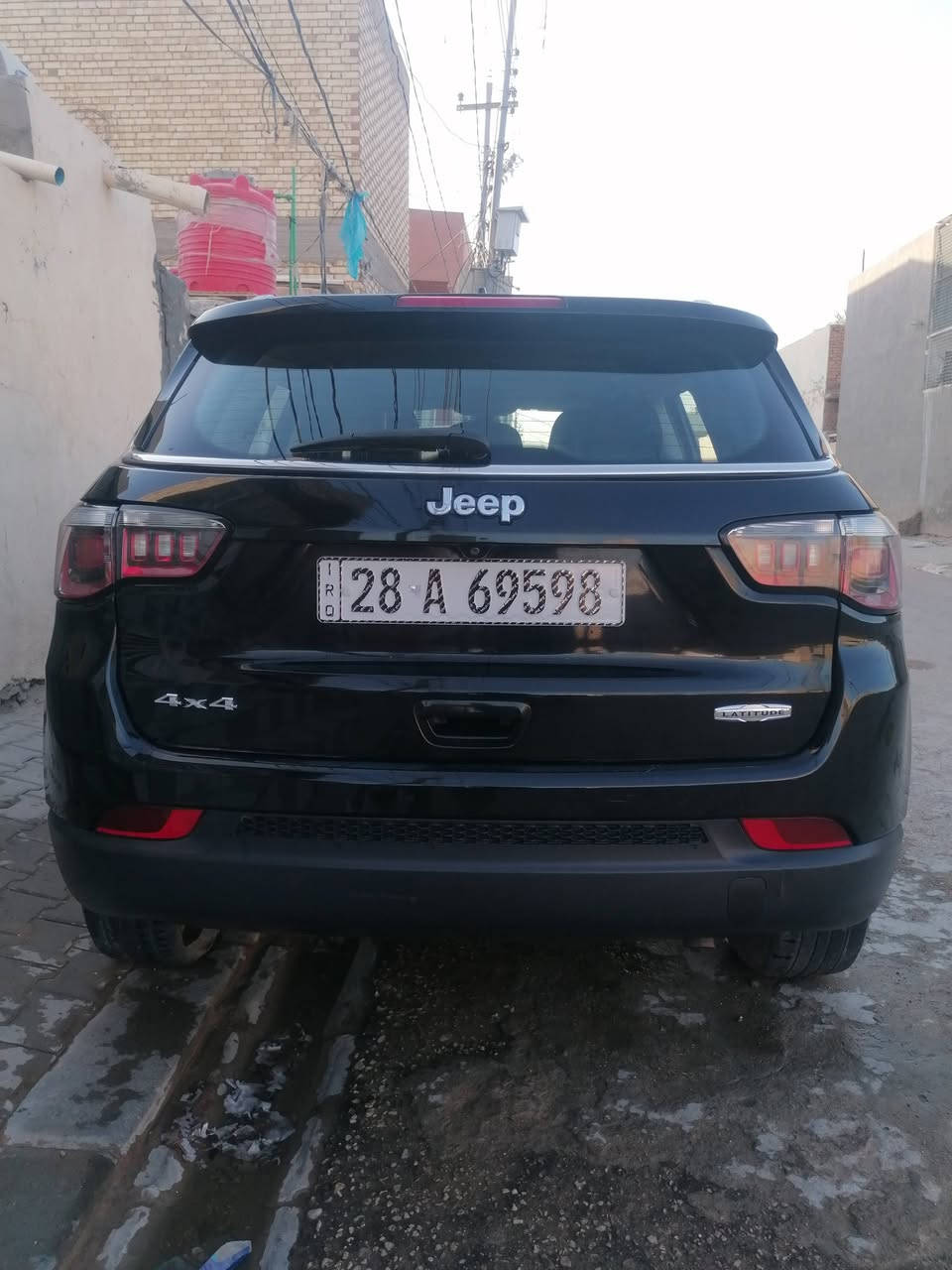 جيب كومباس 2018 لمتد 
كير ومكينه 2.4خير من الله
تبريد ثلج 🥶
تحكم ستيرن
مثبت سرعه
كشنات جلد
علمن الدعاميه الاماميه بلاديه
ماشيه🚗 71 
دفع رباعي 4×4
تدفئه بل كشنان والاستيرن  كذالك
وارد أمريكي حادث جدا بسيط فقط جاملغ الامامي الايمن وربع الباب كدام عينك
حداديه 90٪
السياره بسمي مداور ثاني يوم هزه جديده كبل عقد مروري
مكان السياره النجف الاشرف
صور الحادث الامريكي  مرفقات مع الصور
للاستفسار الاتصال على الرقم *********** واتساب موجود 
السعر خاص
