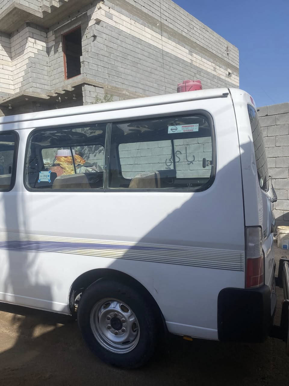 سلام عليكم نيسان موديل 12سباره حلوه ونضيفة سنويه ل26مصفره هيئه وغرامات بسمنه السياره مكينه حداديه كير تايرات حلوه الاستفسار ***********/***********
 السعر135وبيهة مجال لطيبين
