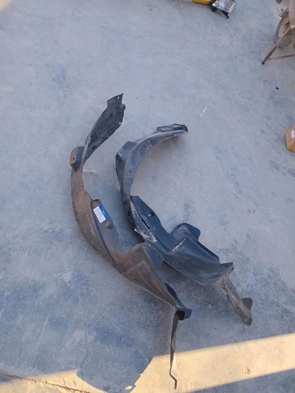 اسلام عليكم  اغراض فورتي ترهم علا مديل من ١0لحد13(مكلف بل نشر الغراض جديد ما مستعمل(صاحب الغراض(***********
