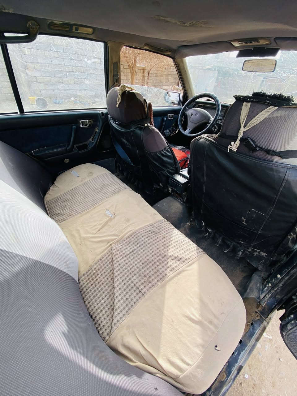 للبيع ارنب كير ومحرك بطه شرط لاصرف ولا كلشي سياره مال بيت سعر15وبيها مجال مكان سياره بيجي تواصل ***********
