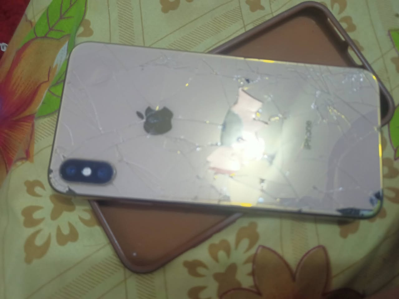 سلام عليكم اكس ماكس بطاريه ١٠٠ مبدله اصليه ذاكره ٢٥٦ نموذج mجهاز وكع مٛنيہَ وبعد م ما يشتغل سيم كارت فرمته وصار ۿيَج للبيع و مراوس الجهاز ما بي ايكلود مكاني ديوانيۃ 75


**إذا كنت صاحب هذا الإعلان وتريد حذفه لأي سبب، رجاءا أرسل رسالة إلى الدعم الفني**