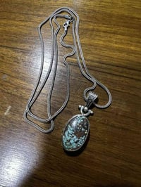 زنجيل ومداليه الغرام ب 4 07728192268