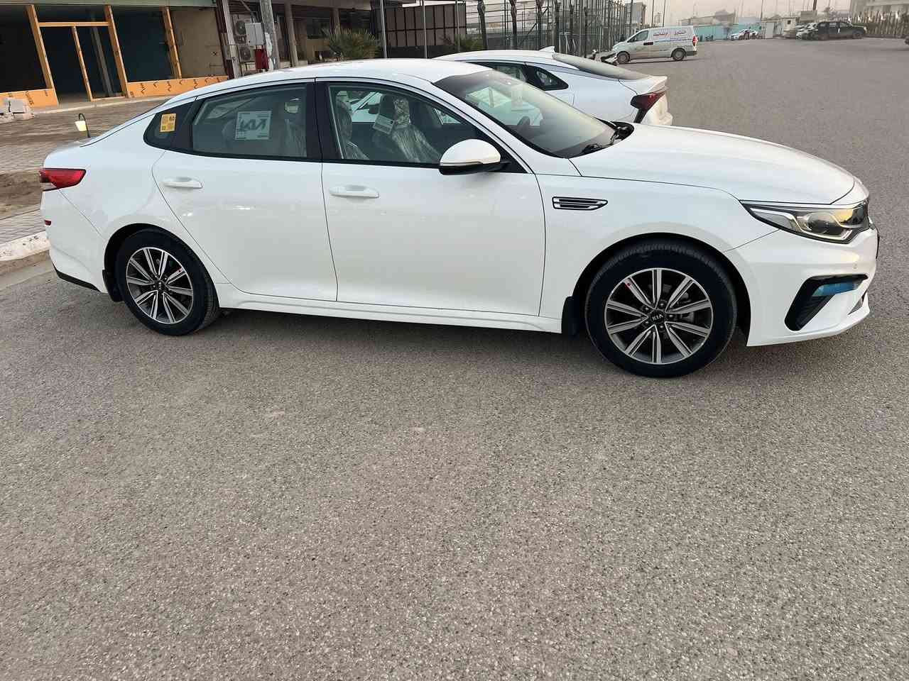 السلام عليكم
كيا اوبتما 2020
رقم بغداد بسمي 
تريد تحويل او وكاله عادي
مكفوله كفاله عامه 
على وضع الشركه 
مكينه 2400
ماشيه KM28
وارد خليجي
انتهاء السنويه 2031
انتهاء الهزاز 2027/1/10
العنوان الديوانيه 
شارع مطعم السليمانيه
***********
***********
