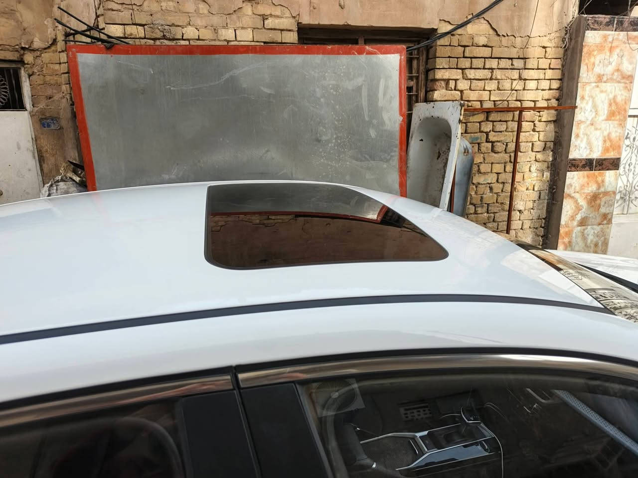 سلام عليكم للبيع  K3 مديل 2025 خليجي  سياره مكفوله من الصبغ والتبديل والبارد السياره مواصفات فول بصمه فتحه كشنات جلد حساس امامي خلفي مري شفط اشاير بالمري  ماشيه 16 الف رقم اربيل تحويل مباشر سعر 148بيها مجال بسيط مكاني بغداد ***********
