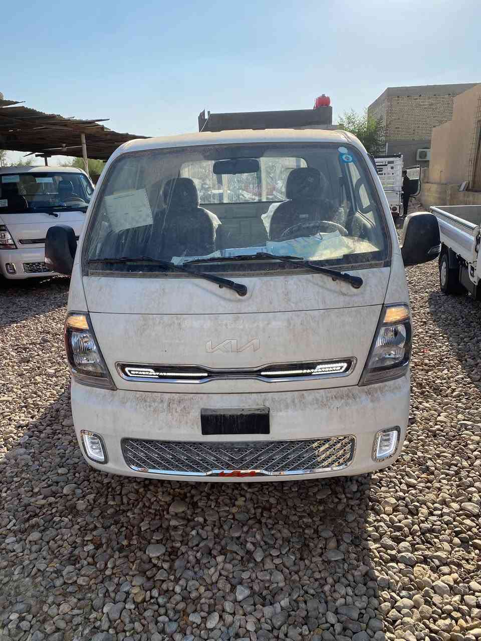 26 زيرو لاردني باب وال
سياره مكفوله كفاله عامه ماشيه 300 كيلو 
زيرو يعني بعدها بتراب الشركه 
ترهم مروس  مرقم واكامل 
بغداد سياره بسمي شخصين 
السعر 180 وبيها مجال بسيط 
العنوان واسط الصويره رقم هاتف 
‏‪***********‬‏
