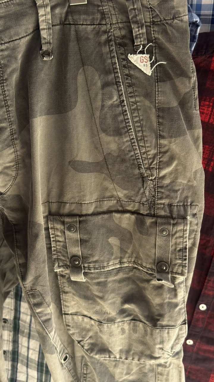 جي ستار جعب قياس ٣٦ بهلتصميم المميز
قطعة تخبل ونظافتها ١٠/١٠ السعر خاص


**إذا كنت صاحب هذا الإعلان وتريد حذفه لأي سبب، رجاءا أرسل رسالة إلى الدعم الفني**