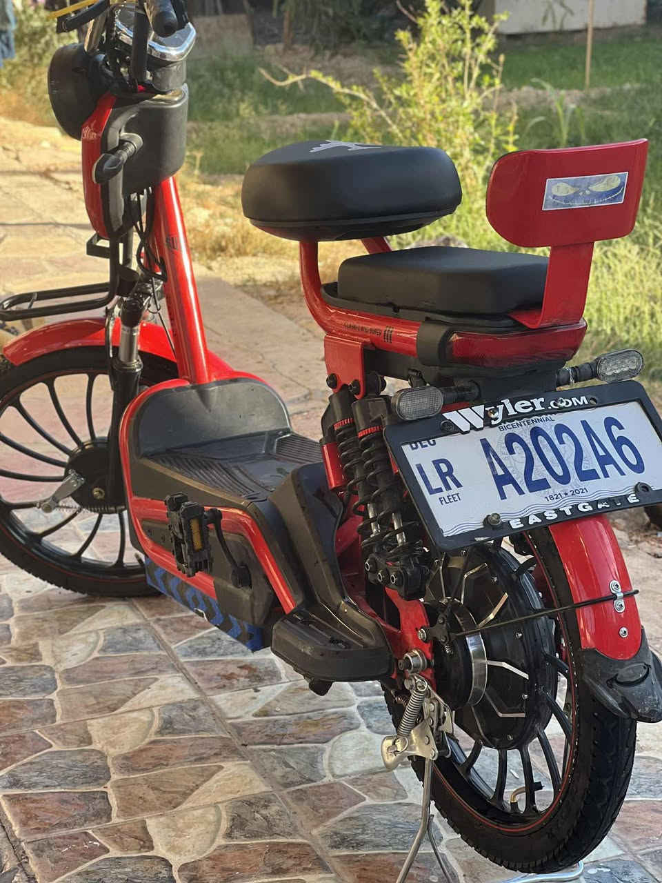 السَلٱمٌ عـَلـْيگمّ-ۈرحـْمّـٌة ٱللـّہ ﯙبُرگـّاتہ 
عِنـ.̷̷̸̷̐ـديّ  بايسكل شحن
اربع بطاريات فول موصفات 
شاشه اي عطل يبين عندك في الشاشة
سرعه حقيقيه 60
بصمه عدد 2
سويج عدد 2 السعر 250 وبي مجال
 المكان بابل مركز ( بكرلي ) الرقم الاستفسار ***********
