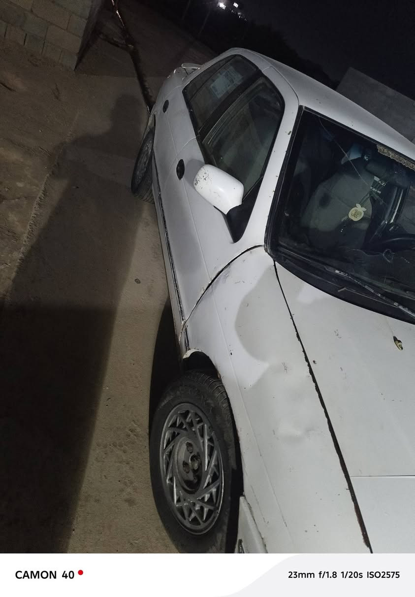 للبيع سيفيا موديل ٩٤ نضيفه شرط سنويه جديده مكان جلولاء  سعر ٢٥ هاذ رقمي ***********
