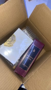 عطر اكسبيرمنتو للبيع جديد بس الجيس مفتوح   اليوم وصلني هديه مكان شراء ...