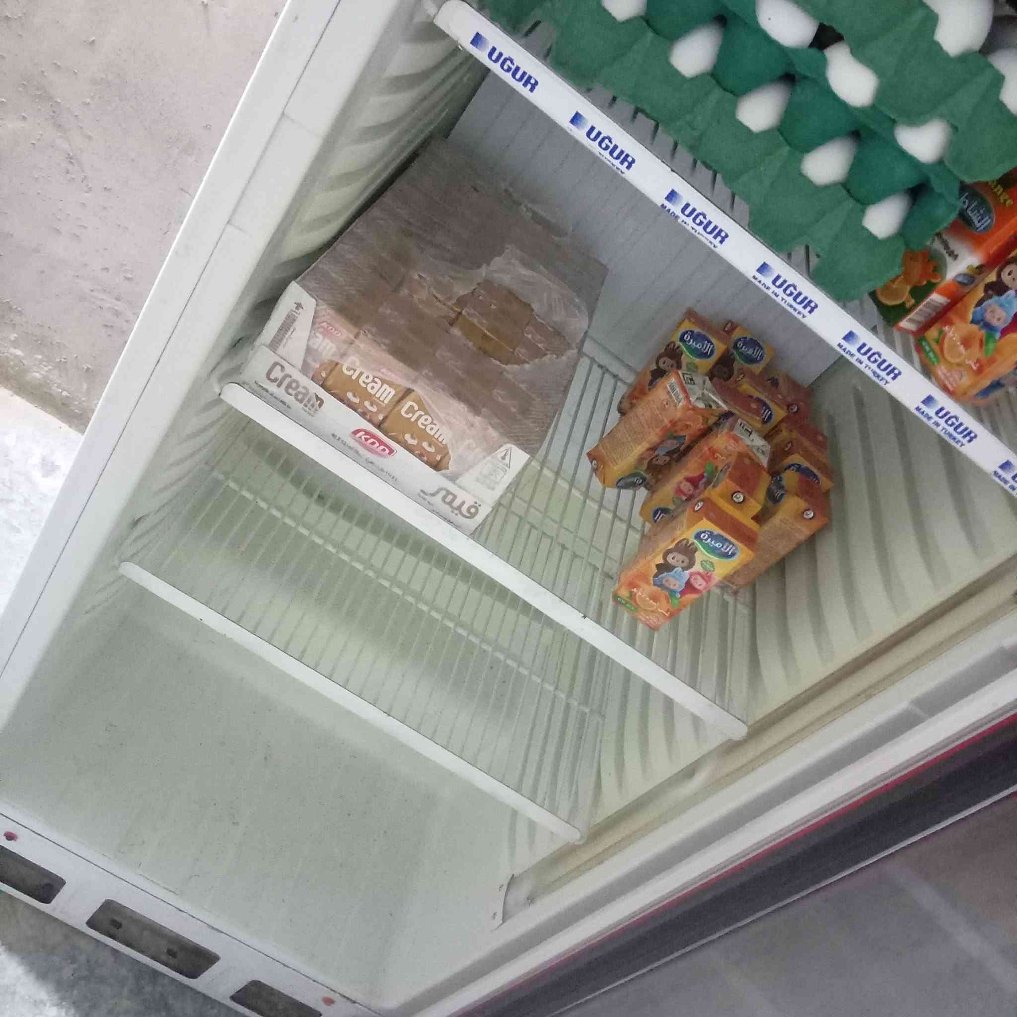 براد للبيع مستعمل نضيف حيل
تبريده فول ثلج سعره 235 بي مجال 
***********
