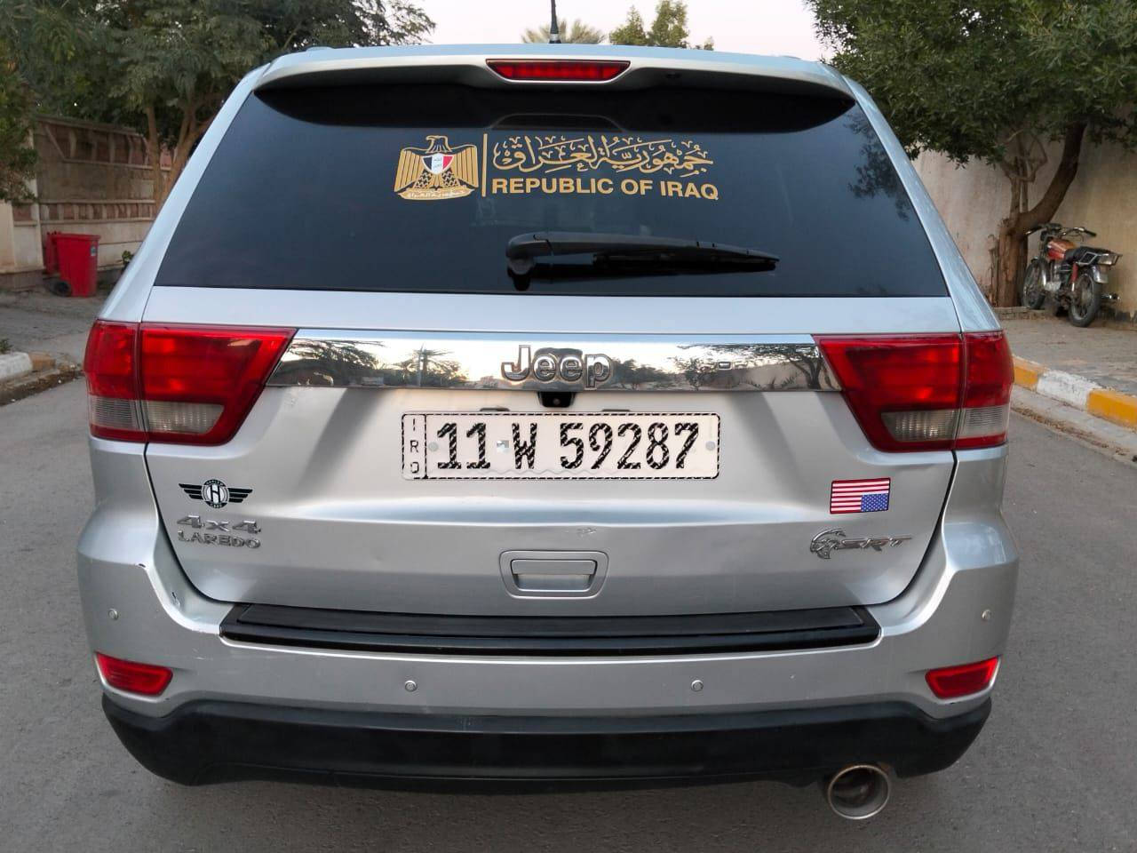 السلام عليكم جيب لاريدو موديل 2012 وارد امريكي ضررها جاملغ امامي وبنيد وباب الصدر بس صبغ وباقي السياره مكفوله وجاهزه من تخم تاير من حداديه امامي خلفي مكينه وكير 3600 مكفولات  تبريد تدفئه  رقم بغداد بأسمي رقم جديد وسنويه جديده  سعر 135مكان سياره بواسط الرقم ***********
