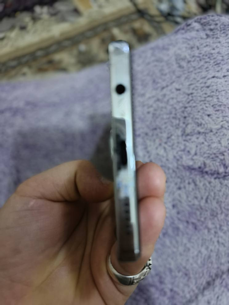 تكنو كامون ٣٠ ذاكرة ٢٥٦ عشوائية ٨+٨ نضيف مكفول من العطل والتصليح السعر ١٨٠ وبي مجال للشراي مكاني كربلاء البوبيات شارع الودي قرب مدرسة الغزالي *********** كربلاء, العراق
