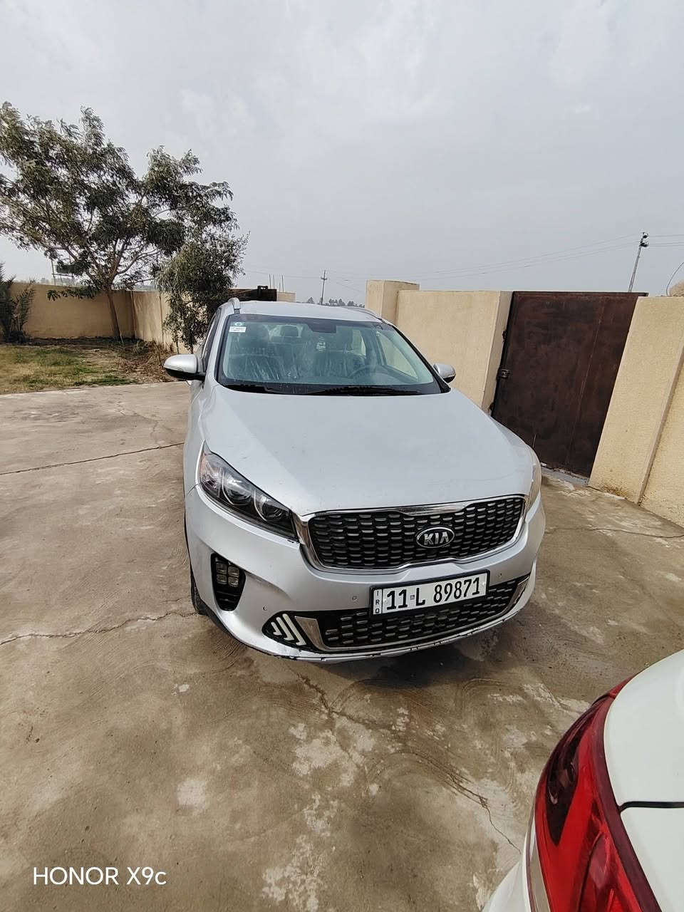 سورنتو ١٩ وارد أمريكي ٦سلندر ٧راكب حادث جاملغ وبنيد بدون دواخل كفالة لغد وتكم صبغ ه قطع ابيع حزام. ١٨٥ وبيه مجال ***********
