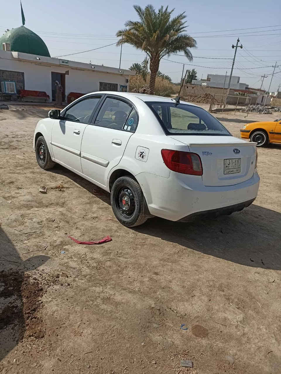 سلام عليكم اخوان للبيع ريوو موديل ٢٠١١ رقم نجف بسمي مداور ثاني يوم سياره نضيفه شرط تخم تاير جديد دوشمه جديده حداديه جديده تبريد ثلج مكينته بيه خيط بخار  توه منسمه مو بخار قوي سياره نعمه الله بيه دحجات بسيطات ذاكرهن رصعات ومأشر عليهن بل صور مكينته ١٦٠٠ المرغوب سنويته تسقط بل 2026  شهر 11يعني بعد ٩ اشهر وتسقط اخوان هاذ الي بل سياره كلشي بيه حجيته بلي يرضي الله ويرضيكم  فصلته تفصيل مكانه دوانيه الحمزه الشرقي سعره ب( 90 ) وبيه مجال قليل مبايل*********** /***********الشراي يتصل مو يراسل علمود يستفسر اكثر
