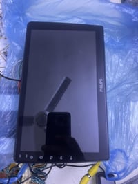 شاشه دوج كرفان ترهم من 12 لل 19  نوعها فلبس  اتخبل امانة الله  وبدون ا...