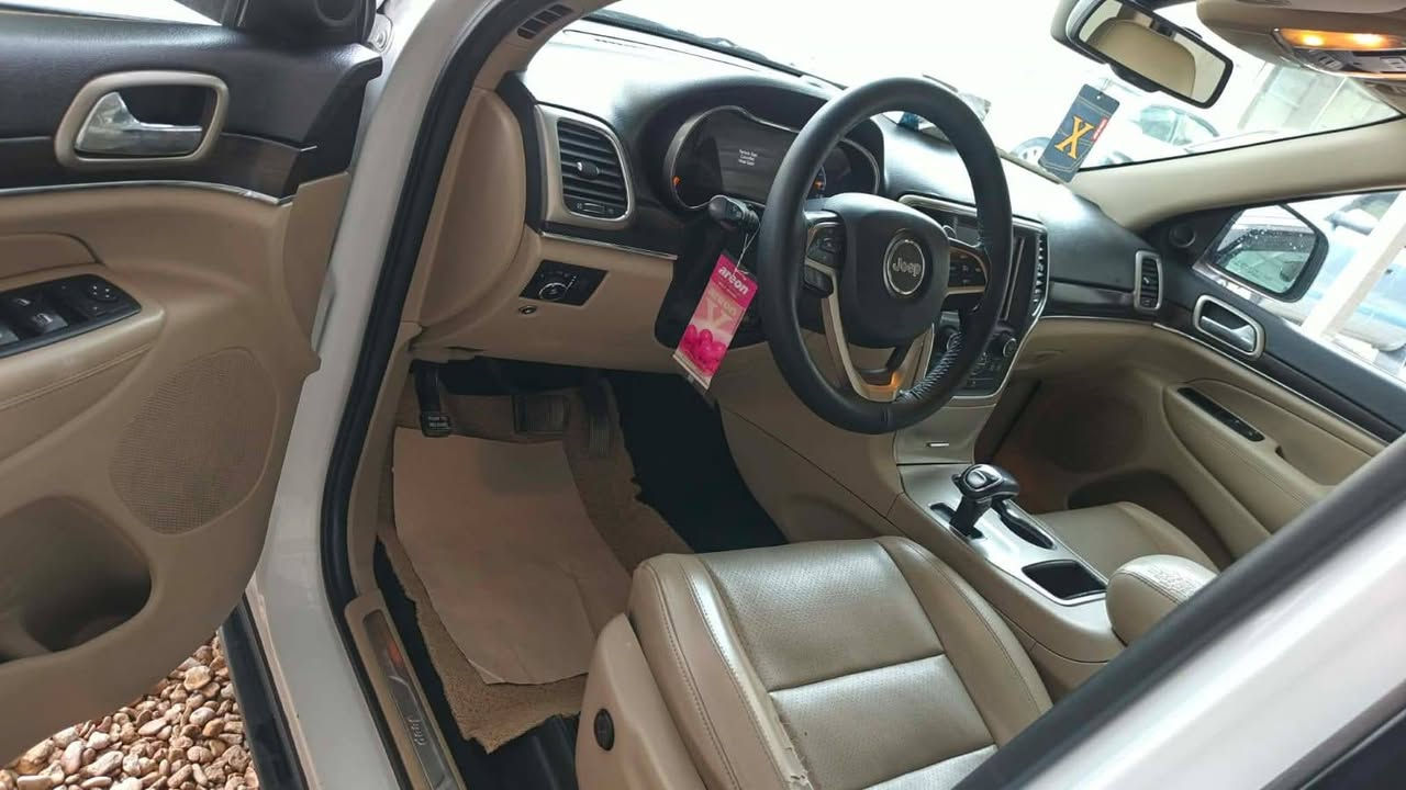 جيب لاريدووو ((( خليجي))) فوووول الفوووول خنك للأخير مكفوله كفاله عامه حتى الدعاميات محرك كير صدر كهربائيات تبريد كله كفاله موديل السياره 2014 مكان السياره نجف تريد تحويل تريد وكاله اتصل لمعرفه السعر بسعررر مناسب جدااااا. *********** النجف, العراق
