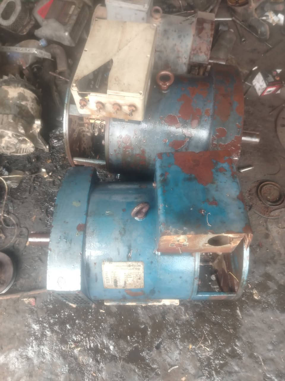 السلام عليكم راس توليد 15 كي في راس توليد 10 كي في للبيع  العنوان سامراء الصناعه القديمه ***********
