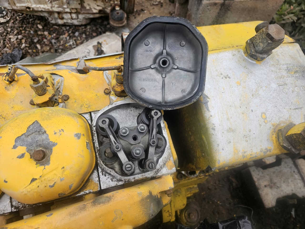 #محركات حاوية 
شرط التشغيل ما مشتغلة بالعراق نضافة 100%
محركات دويز ٦ بستم 
محركات دويز ٤ بستم 
المكان ديالى العظيم 
للاستفسار ***********
