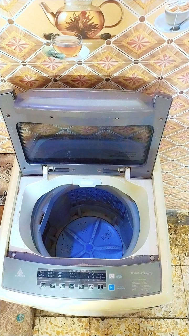 سلام عليكم طباخ شغال اي نقص مابي عل فحص سعره/40/غساله شغاله سعره 100/المكان الحسينيه مال الراشديه مصقط يم عمارت المصري ***********
