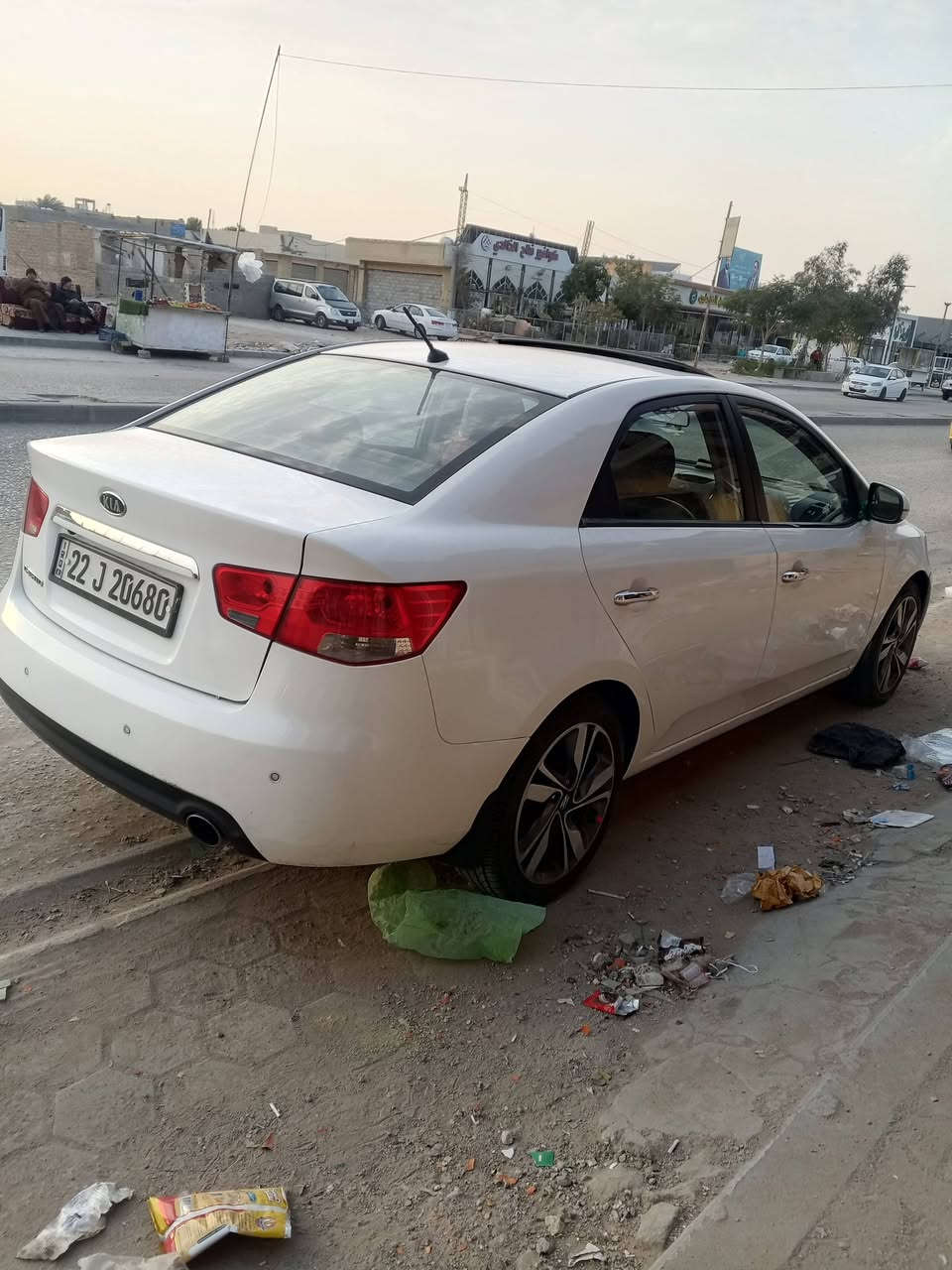 سلام عليكم سيراتو موديل 2013 فول مواصفات فتحة سقف بصمة ويل 17 واحد على واحد رقم اربيل دولي وكالة ثاني يوم بيها اربع قطع صبغ بدون حادث باقي كلة كفالة وين ميعجبك افحص سعر 93 تواصل ***********
