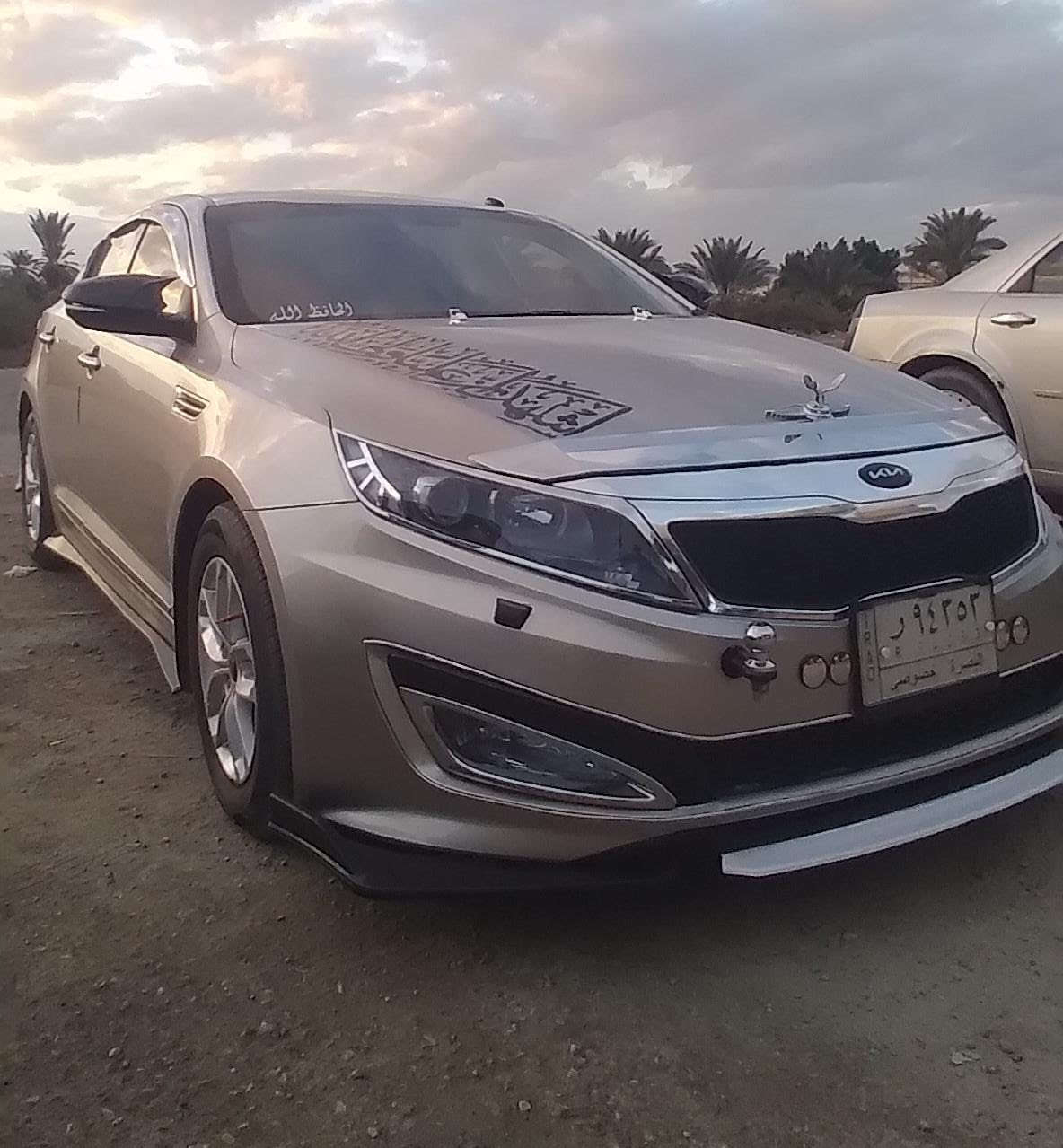 سلام عليكم .k5 وارد كوري موديل 2013 السياره جاهزه محركها 2000 والسياره بالواقع احلى من الصور رقم بصره تحكم ستيران شاشه كامره .. الموقع بصره القرنه واتساب او ع الخط موجود ***********
