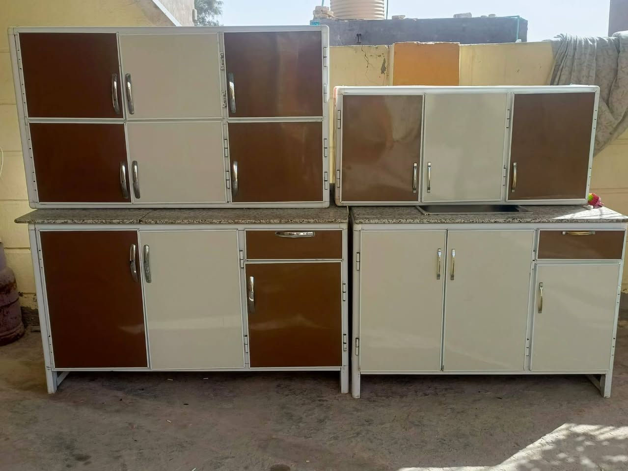 كاونتر ڱڵـه  مرمر كوارتز 3  متر تسكام نضيف ومرتب  
مكان بابل لكفل ***********
