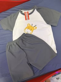 ملابس أطفال • صيفية • عمر ٥