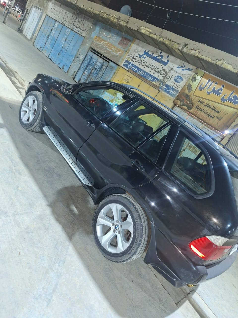 السلام عليكم بي ام دبليو اكس 5 /2004 بدون كص تخم تاير حداده كير مكينه جاهزه السياره بيها تلحيظات بسيطه مكان السياره ميسان *********** السعر 47وبيها مجال أو مراوس حسب القناعه
