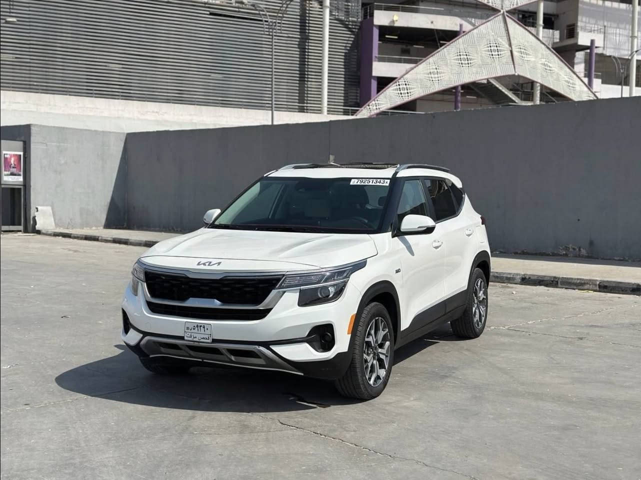 كيا سليتوس 2022 وارد امريكي فول 
          ++ رقم بغداد++
🔴السيارة تبديل قطعتين وشبر بارد بالبنيد 
وصور امريكا مرفقه بالمنشور 

✅موصفات السيارة 
_ فتحه سقف وضعيتين 
-بصمه دخول ذكي
-دواخل جلد 
-فول تحكم ستيرن 
-كامرا خلفية دوارة 
-شاير بالمري 
-رادار تحذير نقطه عمياء
-رادار تحديد مسار
-نظام قيادة ذاتية 
-شحن لاسلكي
-قطعتين تبريد 
-تدفئة كشنات
-تحكم كشنات كهرباء ثلاث وضعيات
-شاشة كبيرة تدعم بلي
-شاشة اعدادات دجتال
-شاشة تحكم نظام تكيف ( بيانو)
-نارة داخلية لد
-نظام طفاء ذاتي 
_ نظام التشغيل والإيقاف التلقائي 
-حاملة اكواب خلفية 
-محرك 2000 دوش
-ويل كب 17 مميز
-لد نهاري 
-لد خلفي 

السيارة جديدة ماشية 72 الف 
السعر :160$ ورقة 
مكانها بغداد حي الجهاد
الاتصال : *********** واتساب☎️
