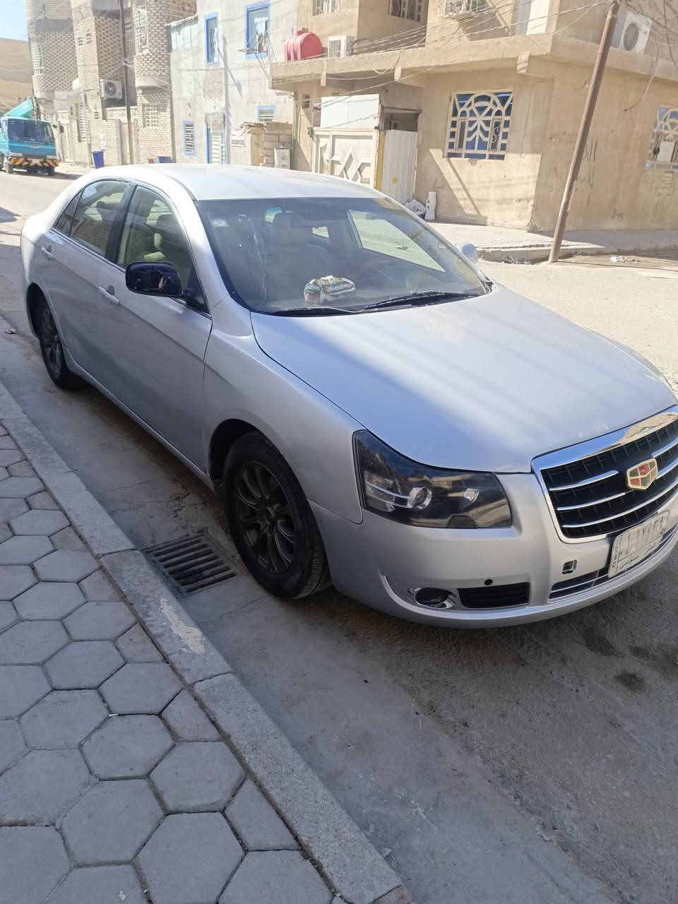 السلام عليكم ، EC8 للبيع
مكينة كامري 2400 

كير عادي 

كير ومكينة مكفولات 

تبريد ثلج مبدل منظومة تبريد كاملة جديدة 

حدادية جديدة 

السيارة مصبوغة حزام بدون حادث شاصي مكفول وتكم مكفولات 

مشروع وطني السنوية لحد 2028 

السيارة جاهزة من كلشي كهربائيات ومكينة وكير وتبريد وحدادية برغي ما ناقصها 

السعر 60 

مكاني نجف 

***********
