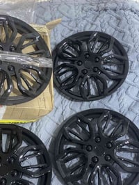 كبّات سيارة • نيسان • حجم 14