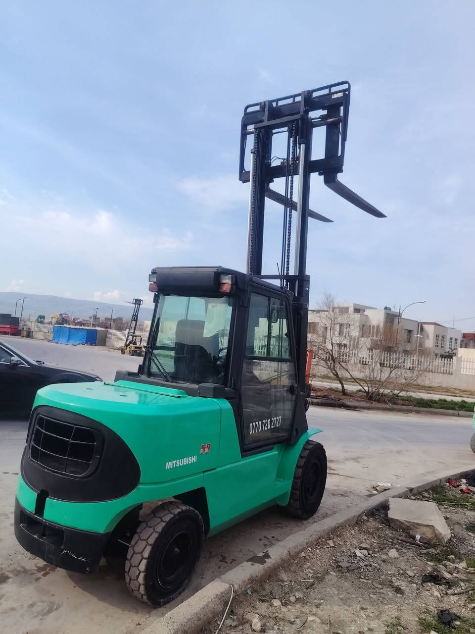 حجم  5 طن     جب ناصي 2  قطع ارتفاع الجب  2.40  مترات4حركات محرك  ديزل  6بستون s  آوراق منفيس مؤقت مشتغله قليل شوكيه مكفول كفاله عامه العنوان سليماني  حي صناعي للاستفسار   عن السعر اتصل على الأرقام  ***********
او مراسله واتساب  يوجد توصيل 🚚 الى جميع المحافظات
