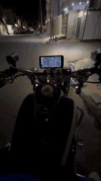 السلام عليكم احبائي الحلال للبيع هوندا شادو 400 الدراجة كارتون ماشيه ٤٧ كفالة عامة وما عايزها شي رقم ميسان سنوية ل٢٠٢٧ مكانها ميسان العماره تريد تجي للعمارة وترجع بيها ترايك لزاخو سياقة تريد توصيل ماكو اشكال الاضافات شاشة كاربلاي مع كامرات امامي خلفي مع منظومة زنون وبلوجكتر نهار شرط اخوان السعر ٢٥ وبيها مجال بسيط وبخدمتكم خاص او واتساب ***********
