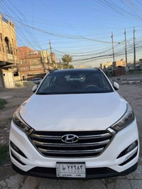 للبيع توسان خليجي 2018مكينه 2000دوش شركه الگاصد 1/1بدون ضربه او صبغ او...