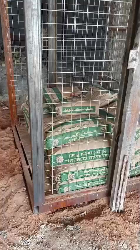 للبيع ونج (مصعد) طن ونص استخدام قليل ماطور جديد يكفي ٤ طوابق يرهم داخلي وخارجي بسعر مناسب بيع مستعجل للاستفسار اكثر الاتصال على الرقم التالي***********
