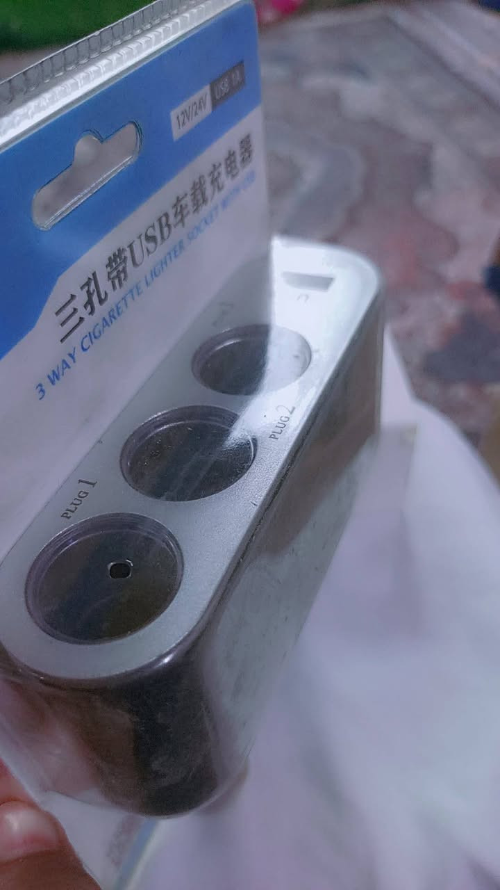شحنت سياره 3 خطوط 
يوسبيه


**إذا كنت صاحب هذا الإعلان وتريد حذفه لأي سبب، رجاءا أرسل رسالة إلى الدعم الفني**