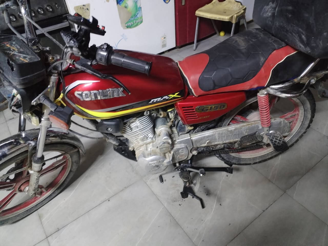 سلام عليكم دراجه سونك مكينه 150ما مفتوحه مديل2022 دراجه حلوه خير من الله للبيع سعر550بيه مجال حك الجيه رقم ***********  متواجد واتساب وتصال اوراق موجوده
