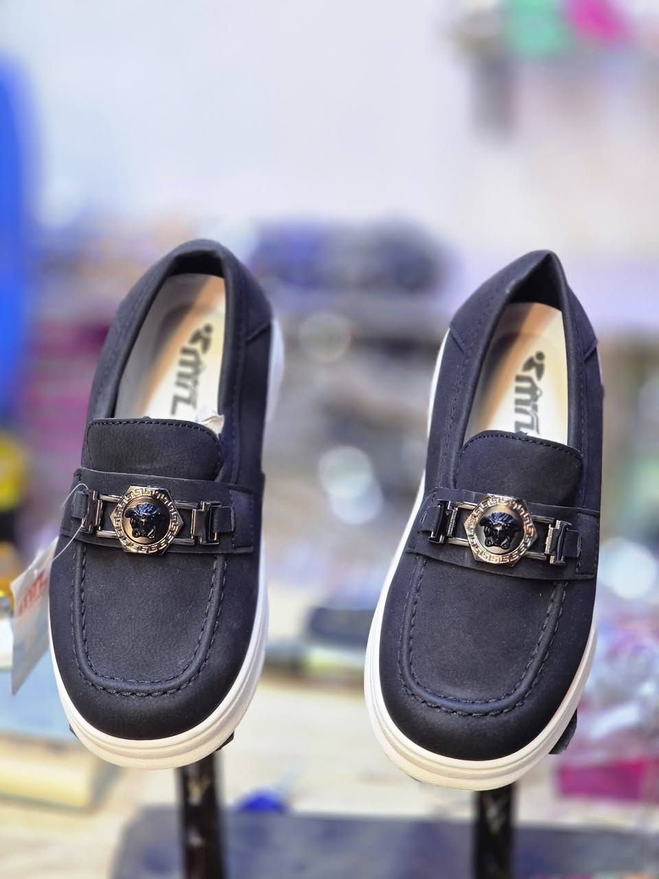 حذاء بناتي ولادي
كوالتي عالي 
بقياسات مختلفه 
الزبيديه شارع ٢٠ 
مجاور سيد احمد للمواد المنزلية


**إذا كنت صاحب هذا الإعلان وتريد حذفه لأي سبب، رجاءا أرسل رسالة إلى الدعم الفني**