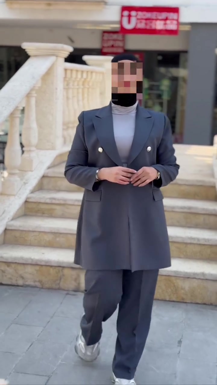 تصنيع وإستيراد شركة #الگتراز
طقم قطعتين 

ستره طويل + بنطرون 

نوع القماش //  دابل ايطالي  

المقاسات // 46 - 48 - 50 -52 - 54 -56

طول الستره 85  سم ✨

متوفر ب 4 الالوان 🌈


**إذا كنت صاحب هذا الإعلان وتريد حذفه لأي سبب، رجاءا أرسل رسالة إلى الدعم الفني**