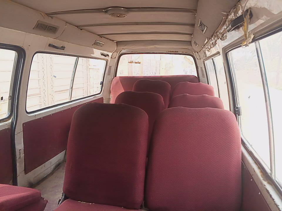 سلام عليكم عندي فتون للبيع موديل 8رقم احمر اتكفل سرقه وعشارين كير ومحرك وكسل مكفولات دوشمه جديد فيت بم جديد تانكي بانزين جديد تخم تاير جديد سياره حلوه سعر 16 وبيه مجال رقم هاتف ***********مكاني بغداد
