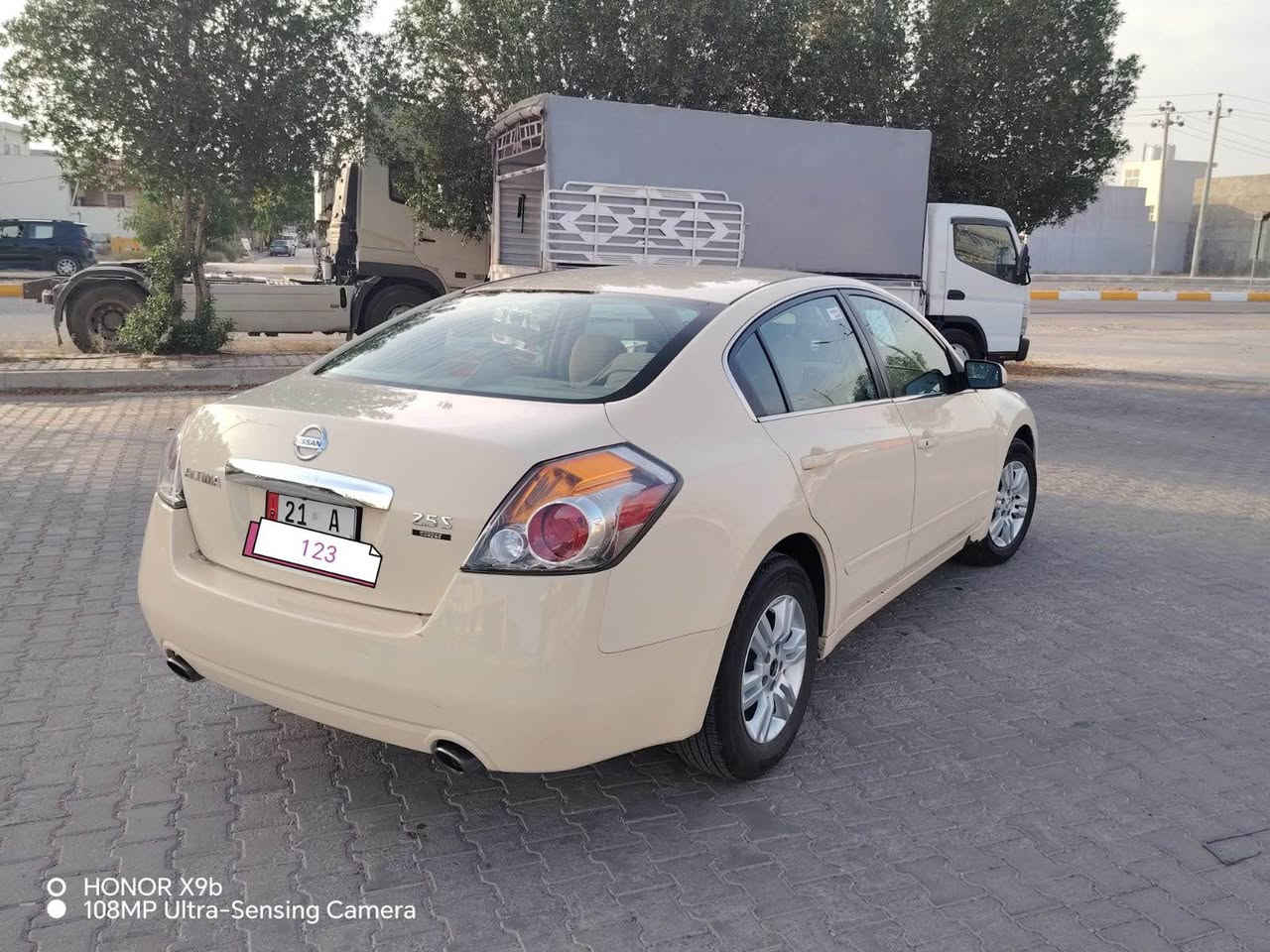 نيسان التيما كير عادي 2012 بدون صبغ جديدة خط وبحث بغداد_خانقين رقم وسنوية جديد 31 شرط تحويل *********** خناقين, ديالى
